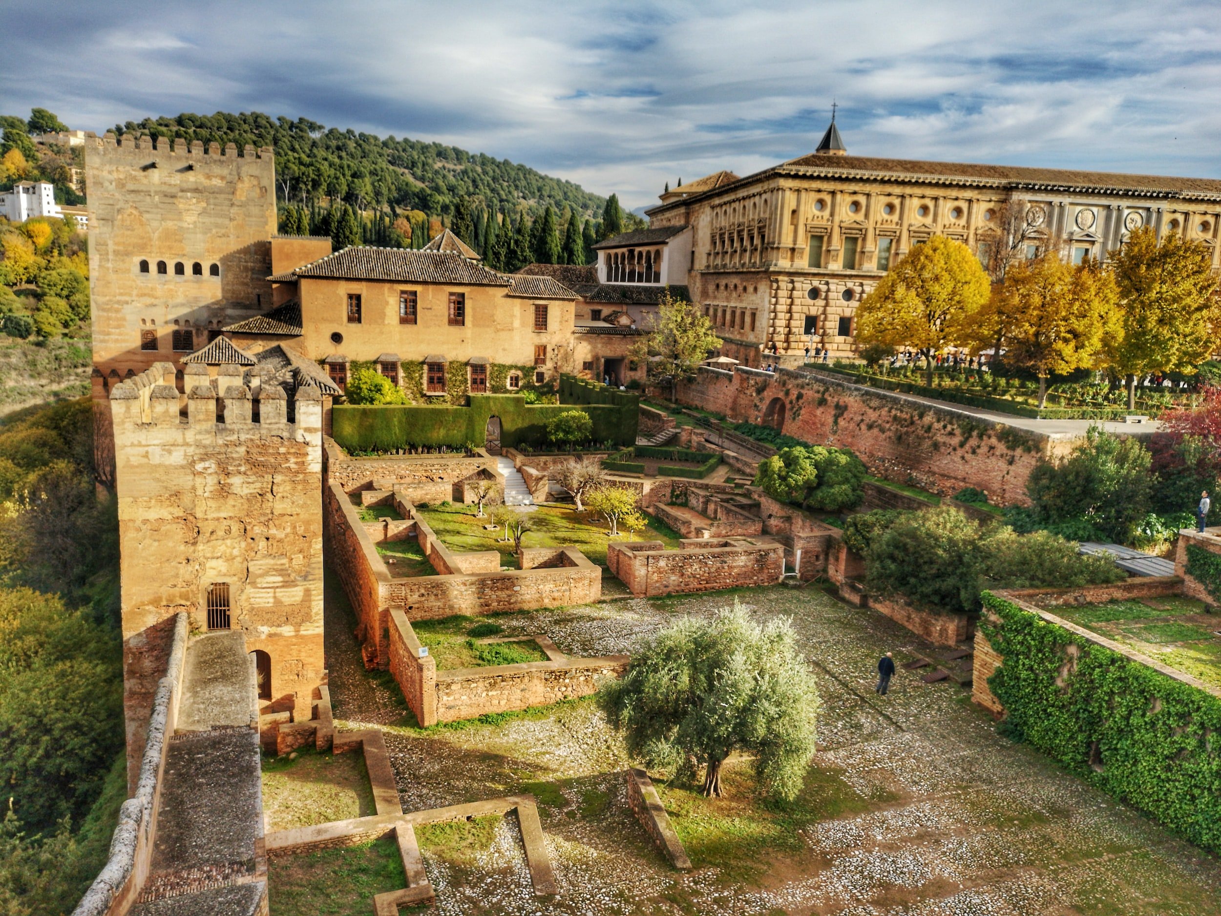 Discovering: Granada, Spain