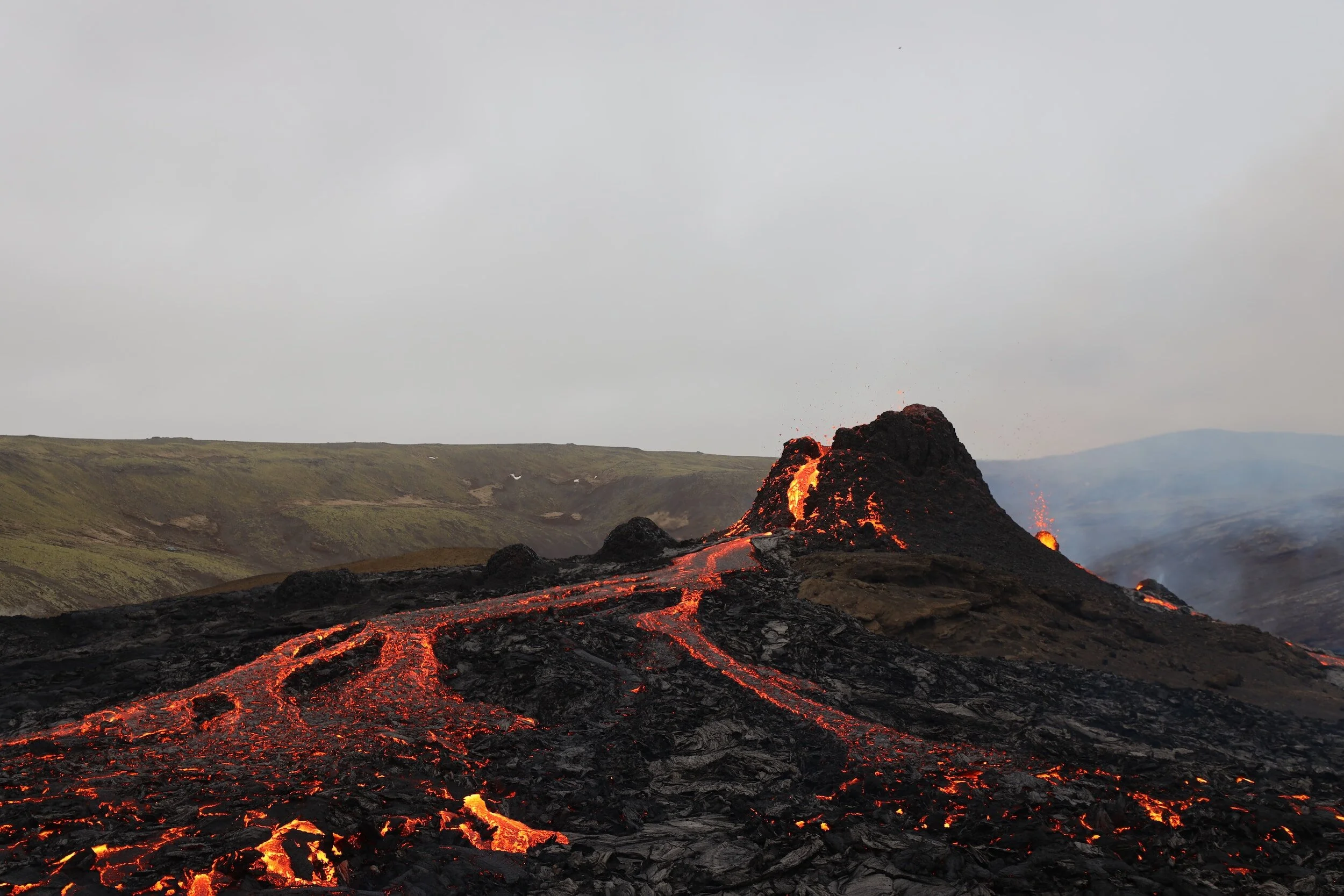 Discovering Science Through Travel: Top Destinations for Student Scientists