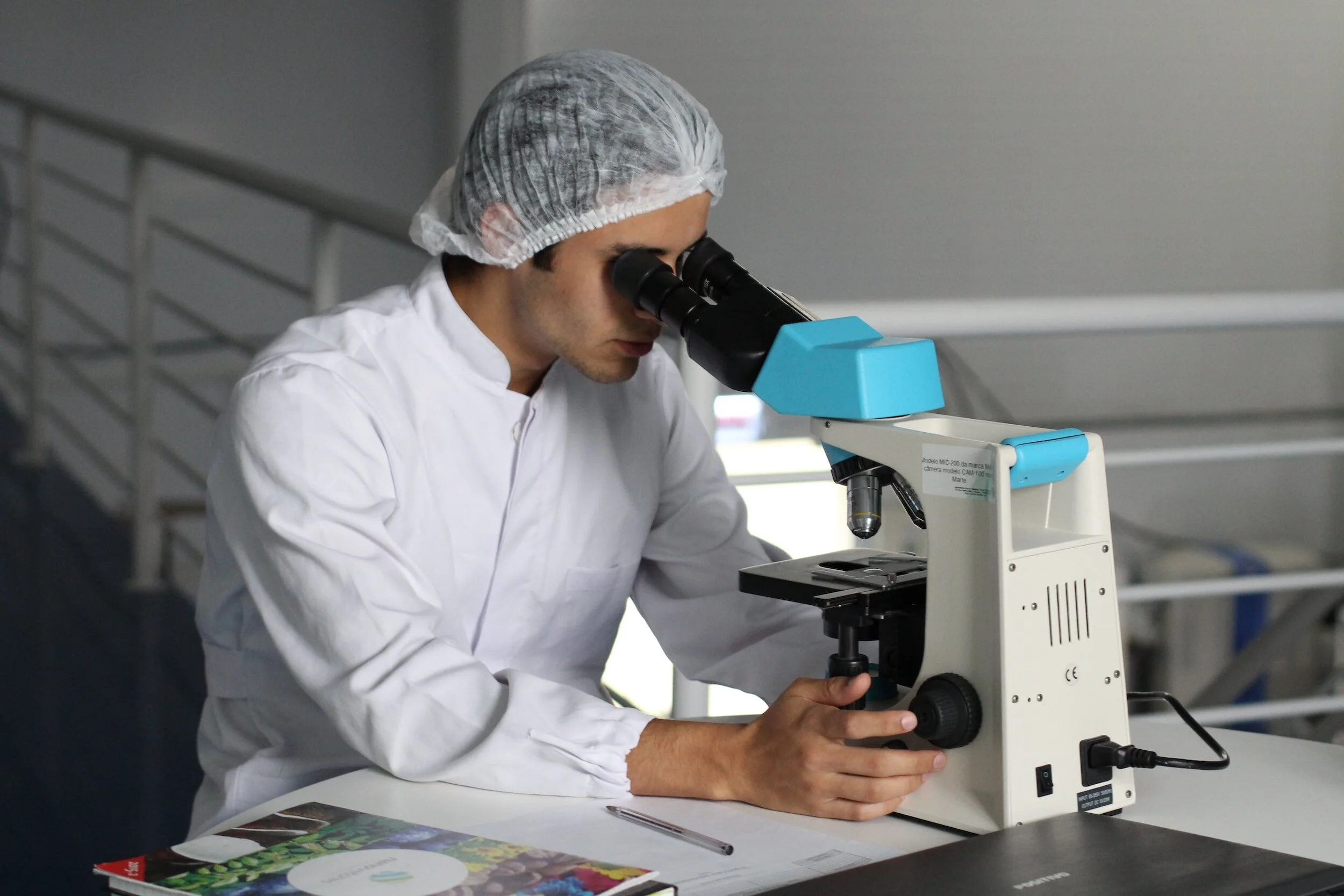 Discovering Science Through Travel: Top Destinations for Student Scientists