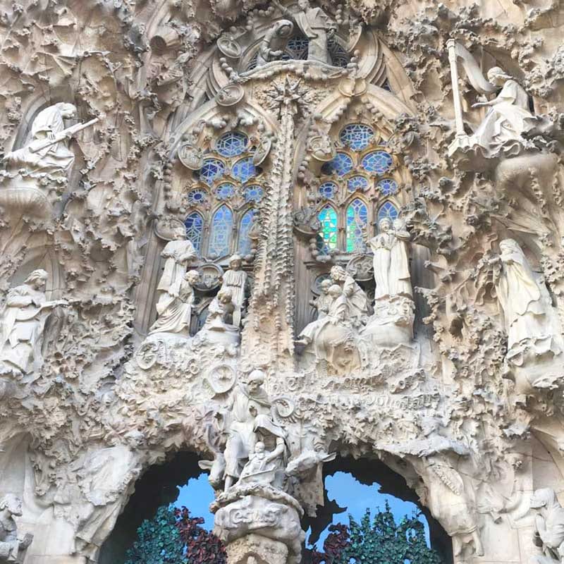 Sagrada Familia: Gaudí's Masterpiece