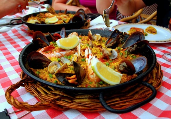 Paella: A Traditional Spanish Experience