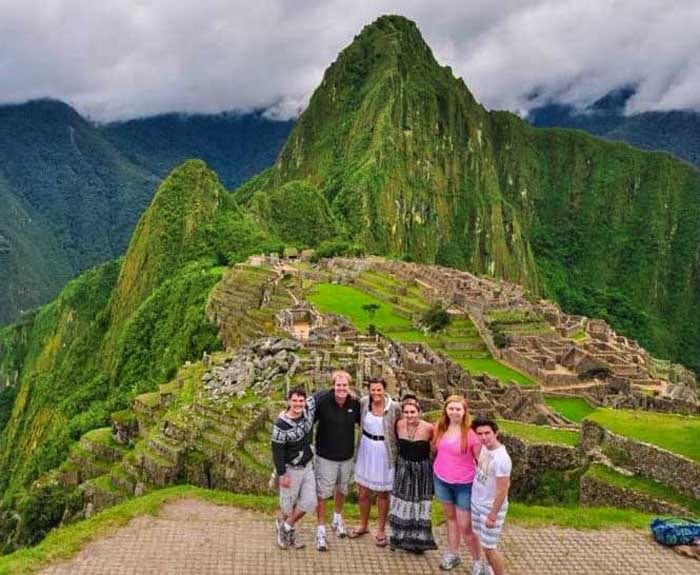 21 Experiences to Add to Your 2017 Travel Bucket List