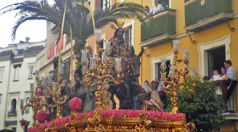 5 Unique Easter Traditions from around the World
